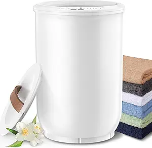White FLYHIT towel warmer with wooden handle and 20‑litre bucket holding two oversized bath towels.